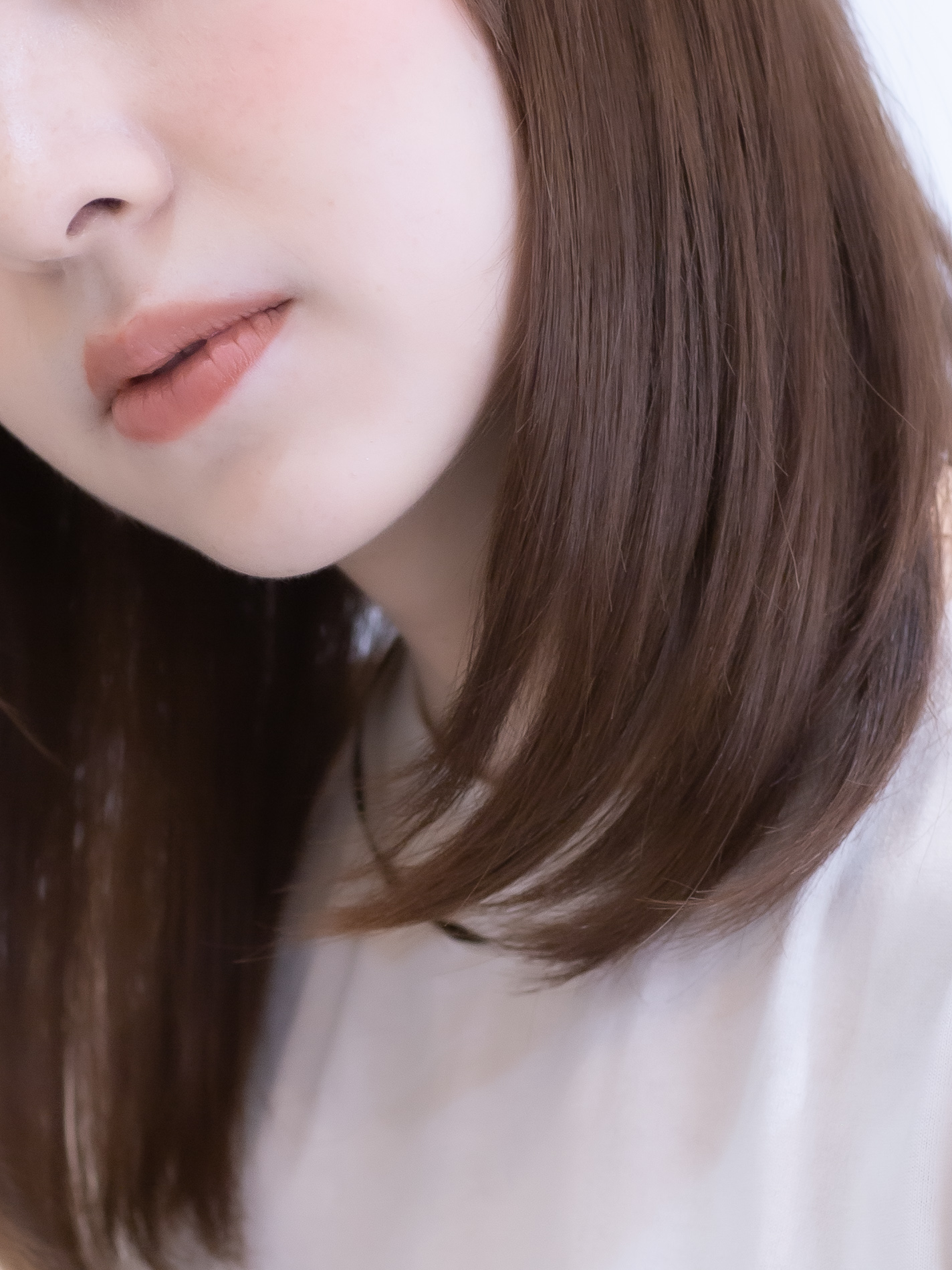 白髪があるから低ダメージで叶う、透明感カラーがステキ
